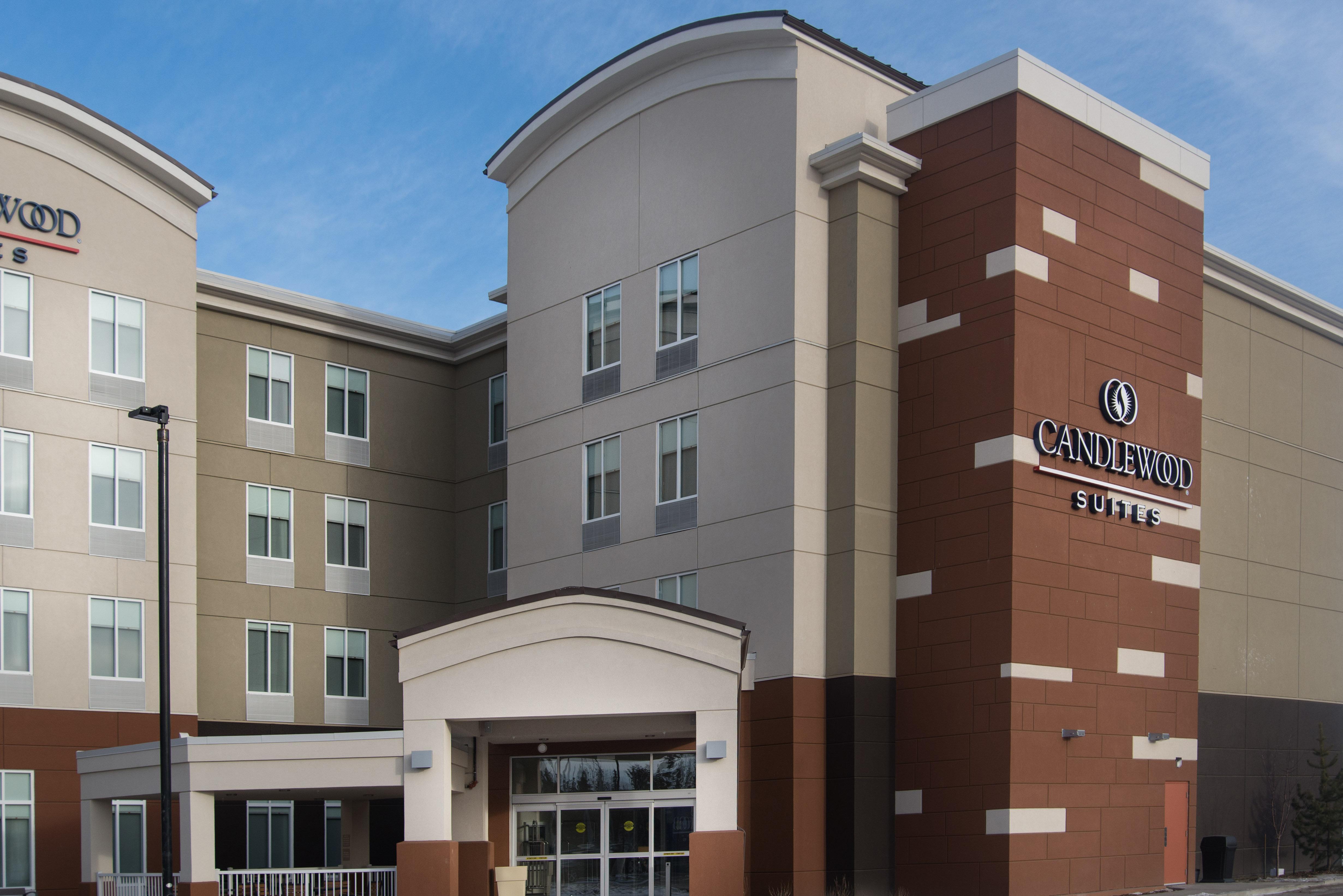 Candlewood Suites West Edmonton - Mall Area By Ihg Dış mekan fotoğraf