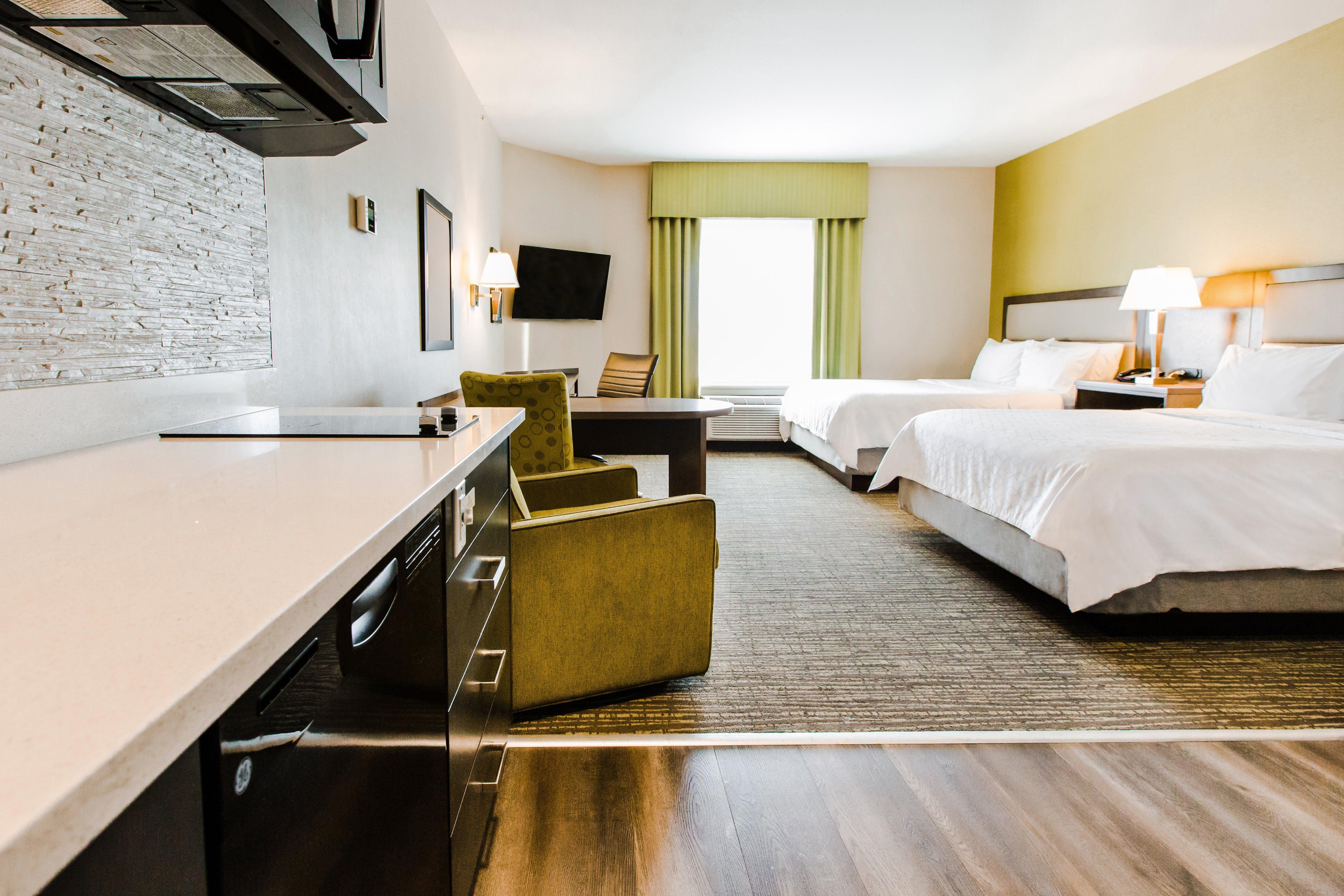 Candlewood Suites West Edmonton - Mall Area By Ihg Dış mekan fotoğraf