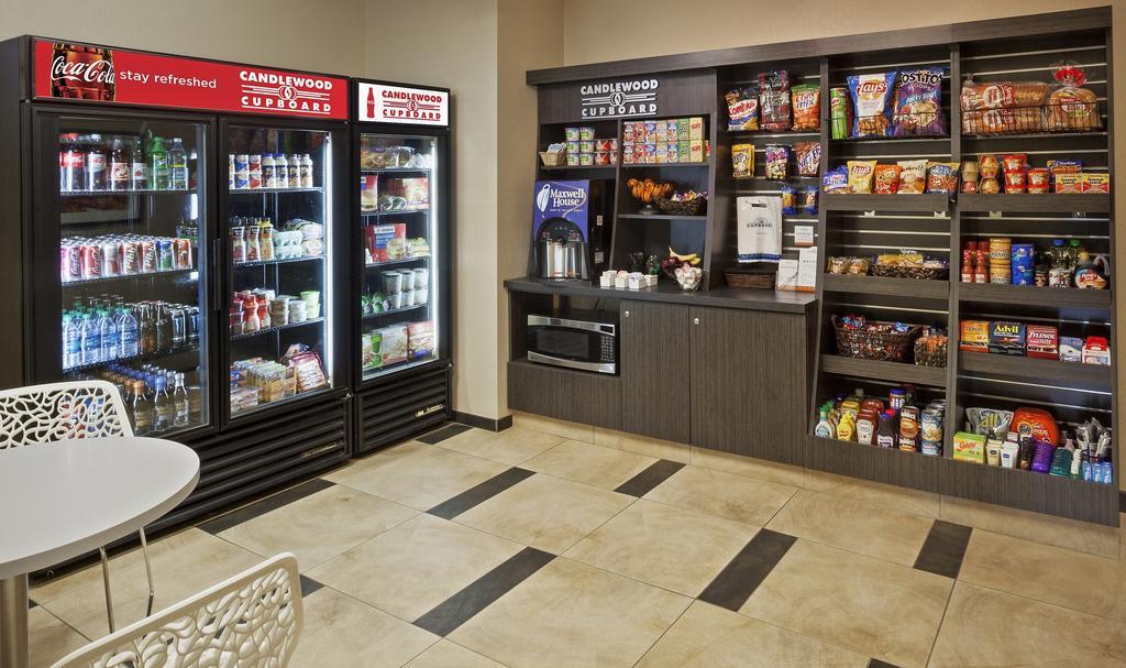 Candlewood Suites West Edmonton - Mall Area By Ihg Dış mekan fotoğraf